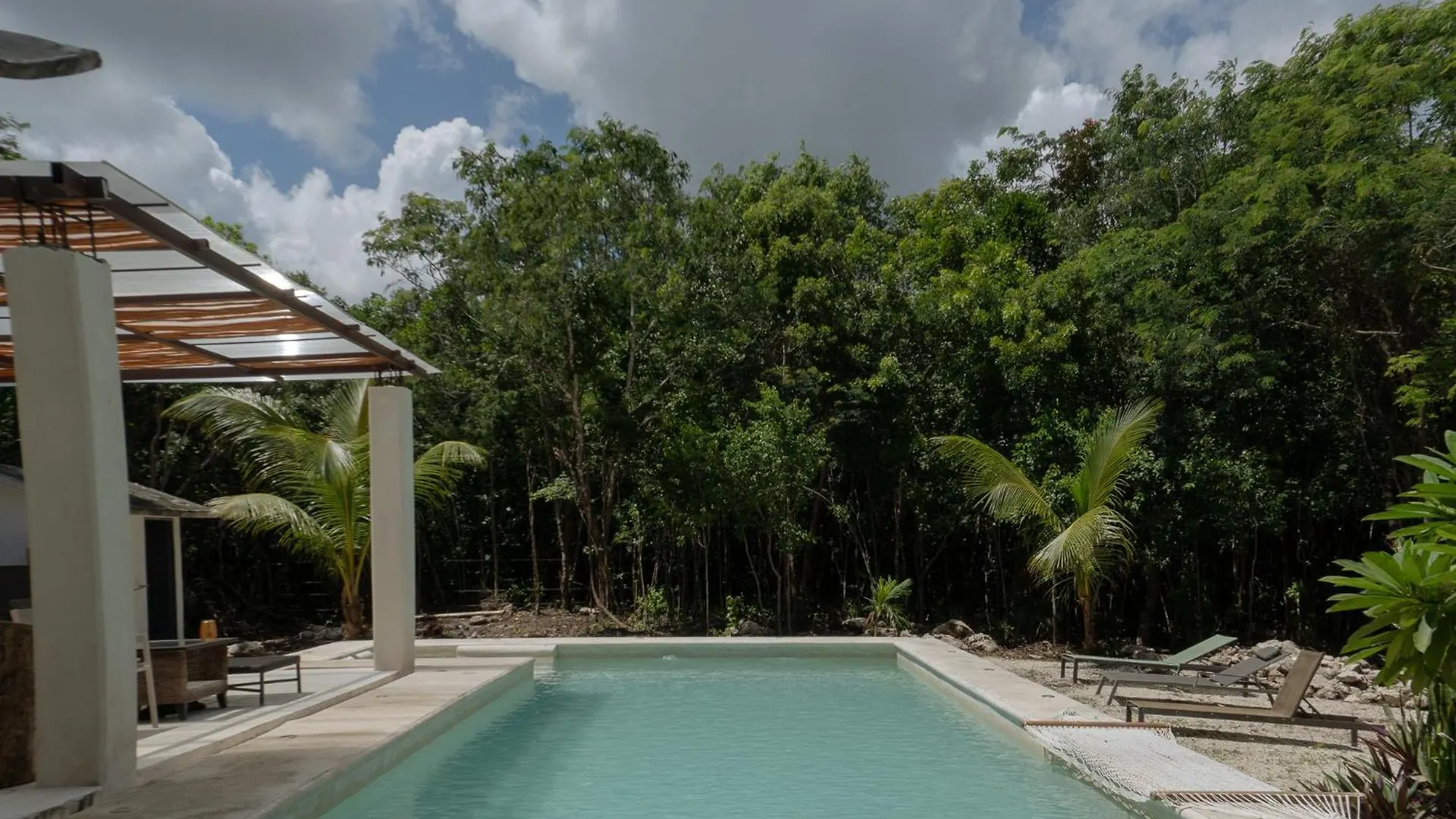 Ama-Gi Holistic Hotel Puerto Morelos Guest house