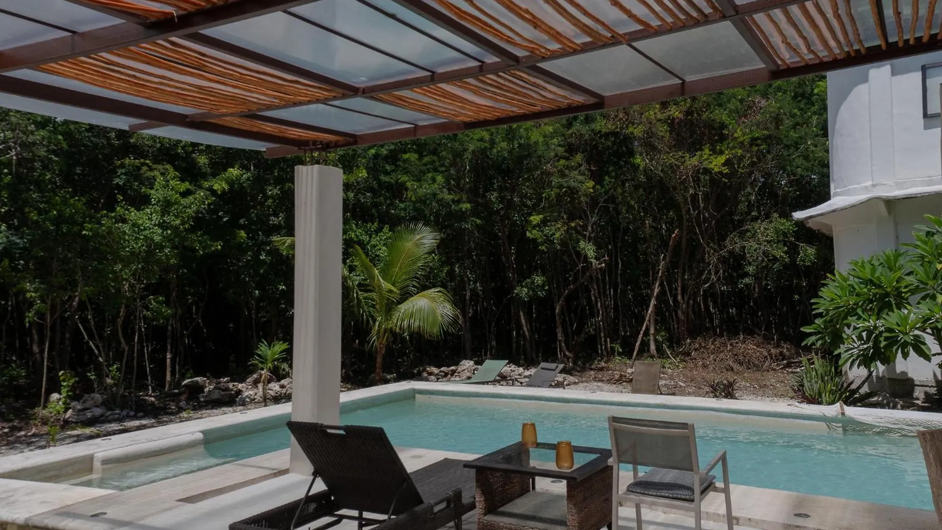 Ama-Gi Holistic Hotel Puerto Morelos